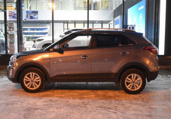 Подержанный автомобиль Hyundai Creta 2019 года (8 фото)