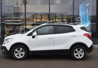 Подержанный автомобиль Opel Mokka 2014 года (8 фото)