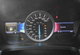 Подержанный автомобиль Ford Explorer 2013 года (13 фото)