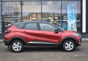 Подержанный автомобиль Renault Kaptur 2020 года (4 фото)