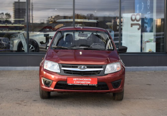 Подержанный автомобиль LADA (ВАЗ) Granta Sedan 2017 года (2 фото)