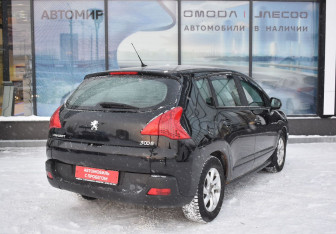 Подержанный автомобиль Peugeot 3008 2012 года (5 фото)