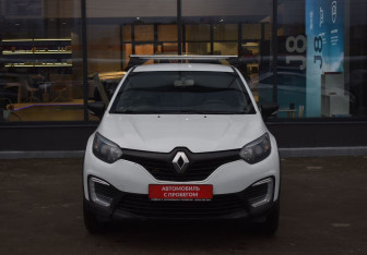 Подержанный автомобиль Renault Kaptur 2018 года (2 фото)
