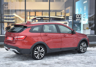 Подержанный автомобиль LADA (ВАЗ) Vesta Wagon 2019 года (5 фото)