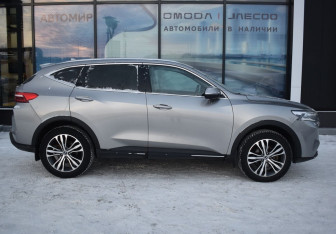 Подержанный автомобиль Haval F7 2022 года (4 фото)