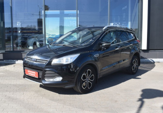 Подержанный автомобиль Ford Kuga 2014 года (1 фото)