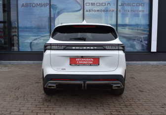 Подержанный автомобиль Soueast S07 2024 года (6 фото)