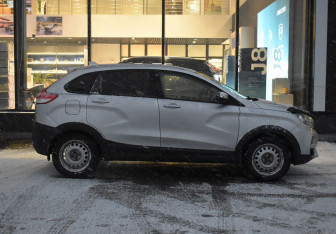 Подержанный автомобиль LADA (ВАЗ) XRAY 2019 года (4 фото)