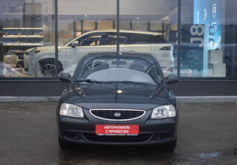 Подержанный автомобиль Hyundai Accent Sedan 2008 года (2 фото)