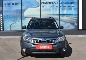 Подержанный автомобиль Subaru Forester Suv 2011 года (2 фото)