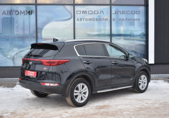 Подержанный автомобиль Kia Sportage 2017 года (5 фото)