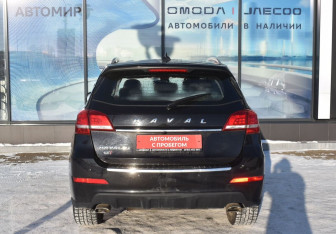 Подержанный автомобиль Haval H2 2018 года (6 фото)