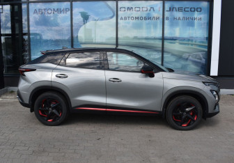 Подержанный автомобиль Omoda C5 2022 года (4 фото)