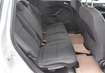 Подержанный автомобиль Ford Kuga 2018 года (11 фото)