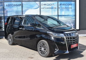 Подержанный автомобиль Toyota Alphard 2019 года (3 фото)