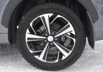 Подержанный автомобиль JAC JS6 2023 года (9 фото)