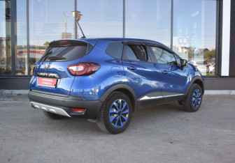 Подержанный автомобиль Renault Kaptur 2020 года (5 фото)