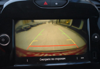 Подержанный автомобиль Renault Kaptur 2021 года (15 фото)