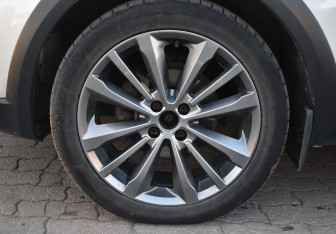 Подержанный автомобиль LADA (ВАЗ) Vesta Wagon 2018 года (9 фото)