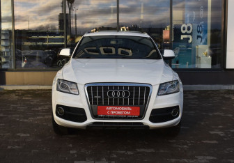 Подержанный автомобиль Audi Q5 2009 года (2 фото)