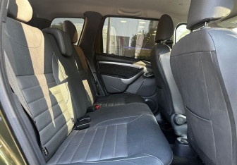 Подержанный автомобиль Renault Duster 2017 года (11 фото)