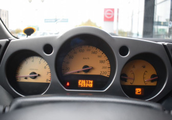 Подержанный автомобиль Nissan Murano Suv 2006 года (16 фото)