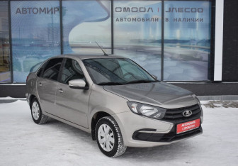 Подержанный автомобиль LADA (ВАЗ) Granta Sedan 2021 года (3 фото)