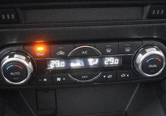 Подержанный автомобиль Mazda CX-5 2018 года (17 фото)