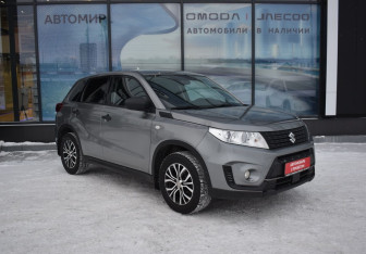 Подержанный автомобиль Suzuki Vitara 2021 года (3 фото)