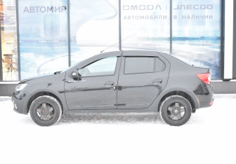 Подержанный автомобиль Renault Logan Sedan 2022 года (8 фото)