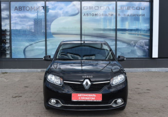 Подержанный автомобиль Renault Logan Sedan 2014 года (2 фото)