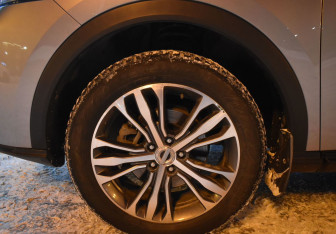 Подержанный автомобиль Haval F7 2022 года (9 фото)