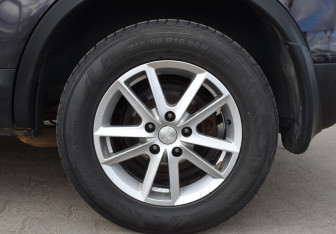 Подержанный автомобиль Nissan Qashqai 2013 года (9 фото)