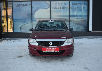 Подержанный автомобиль Renault Logan Sedan 2010 года (2 фото)
