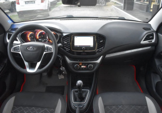 Подержанный автомобиль LADA (ВАЗ) Vesta Wagon 2019 года (12 фото)