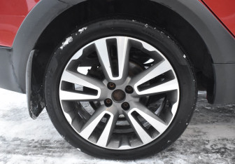 Подержанный автомобиль LADA (ВАЗ) Vesta Wagon 2019 года (9 фото)