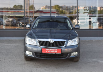 Подержанный автомобиль Skoda Octavia Liftback 2012 года (2 фото)