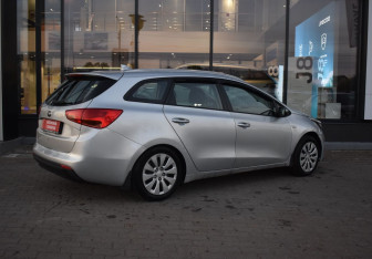 Подержанный автомобиль Kia Ceed Wagon 2018 года (5 фото)