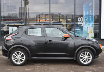 Подержанный автомобиль Nissan Juke 2014 года (4 фото)