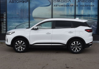 Подержанный автомобиль Chery Tiggo 7 Pro 2023 года (8 фото)