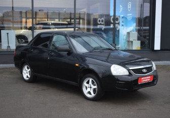 Подержанный автомобиль LADA (ВАЗ) Priora Sedan 2013 года (3 фото)
