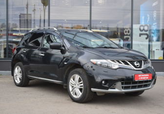 Подержанный автомобиль Nissan Murano Suv 2011 года (3 фото)
