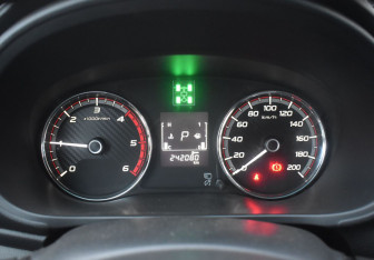 Подержанный автомобиль Mitsubishi L200 2017 года (16 фото)