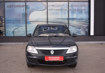 Подержанный автомобиль Renault Logan Sedan 2006 года (2 фото)