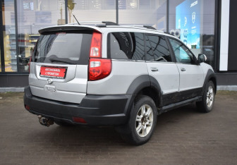Подержанный автомобиль Great Wall Hover H3 2010 года (5 фото)