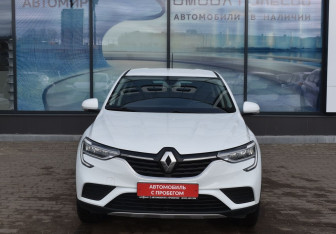 Подержанный автомобиль Renault Arkana 2019 года (2 фото)