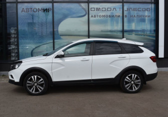 Подержанный автомобиль LADA (ВАЗ) Vesta Wagon 2019 года (8 фото)