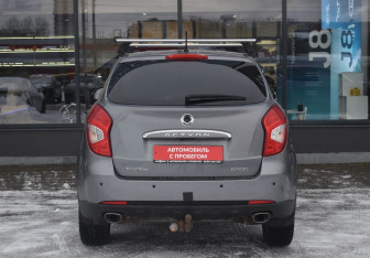 Подержанный автомобиль SsangYong Actyon 2013 года (6 фото)
