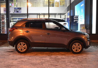 Подержанный автомобиль Hyundai Creta 2019 года (4 фото)