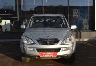 Подержанный автомобиль SsangYong Kyron 2011 года (2 фото)